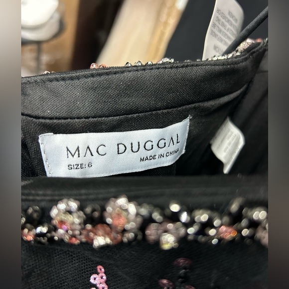 Mac Duggal 68043 NWOT Ruffle Sleeve Embellished Dress - Picture 10 of 10